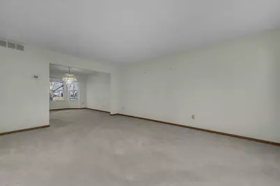 7456 Mapleleaf Court, Columbus, OH 43235 - Photo 5