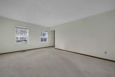 7456 Mapleleaf Court, Columbus, OH 43235 - Photo 7