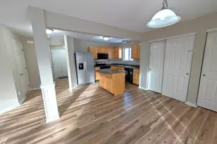 1870 Bay Port Dr, Grove City, OH 43123 - Photo 7