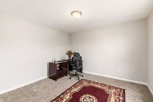 167 Old Colony Dr, Delaware, OH 43015 - Photo 23