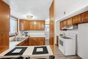 3294 Devin Rd, Grove City, OH 43123 - Photo 13