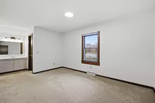 4554 Sandringham Dr, Upper Arlington, OH 43220 - Photo 15