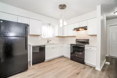 6605 Hancock Court, Reynoldsburg, OH 43068 - Photo 5