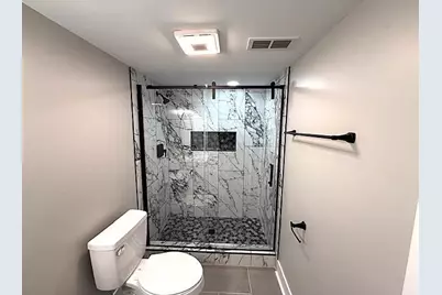 331 E Taylor Street, Zanesville, OH 43701 - Photo 9