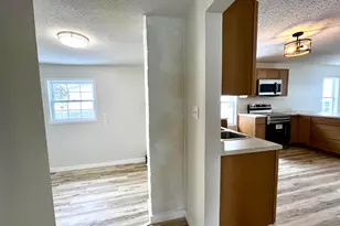 748 Jefferson Ave, Chillicothe, OH 45601 - Photo 11