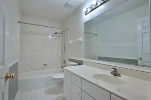 249 Farm Creek Dr, Columbus, OH 43230 - Photo 39