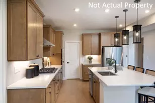 2086 Melone Dr, Hilliard, OH 43026 - Photo 7