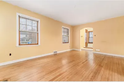 683 S Roosevelt Avenue, Bexley, OH 43209 - Photo 7