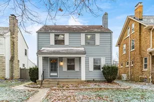 683 S Roosevelt Ave, Bexley, OH 43209 - Photo 1