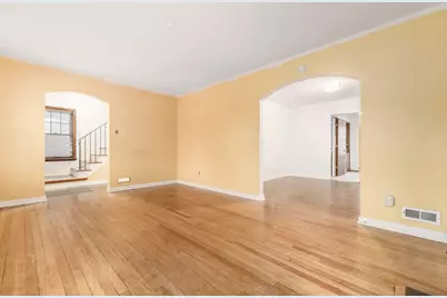 683 S Roosevelt Avenue, Bexley, OH 43209 - Photo 9