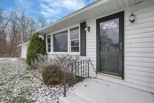 1284 Deeds Rd, Granville, OH 43023 - Photo 3