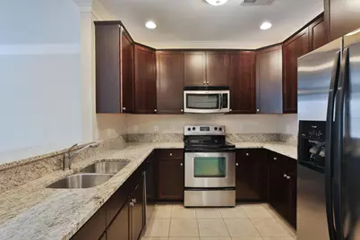 960 Perry Street #207, Columbus, OH 43215 - Photo 3