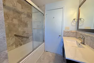 2030 Harwitch Rd, Columbus, OH 43221 - Photo 19