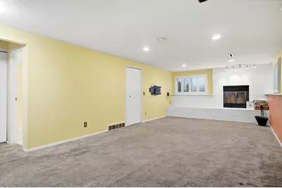 2800 Amana Court, Columbus, OH 43235 - Photo 21