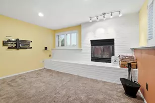 2800 Amana Ct, Columbus, OH 43235 - Photo 23