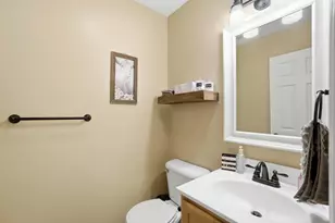 307 Hawthorne Dr, Wilmington, OH 45177 - Photo 19