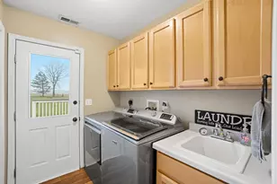 307 Hawthorne Dr, Wilmington, OH 45177 - Photo 21