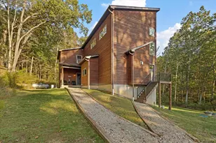 18004 Buckingham Rd, Logan, OH 43138 - Photo 1