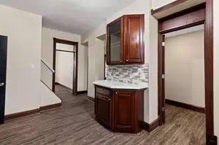 1087 High St, Harrisburg, OH 43126 - Photo 5