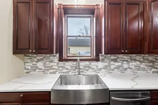 1087 High St, Harrisburg, OH 43126 - Photo 7