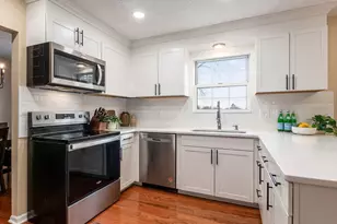 6876 Spruce Pine Dr, Columbus, OH 43235 - Photo 13