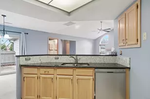 202 Deer Cross Ln, Powell, OH 43065 - Photo 13