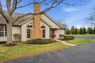 202 Deer Cross Ln, Powell, OH 43065 - Photo 3