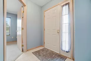 202 Deer Cross Ln, Powell, OH 43065 - Photo 7