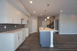 5520 Fawnsbury Ct, Powell, OH 43065 - Photo 5