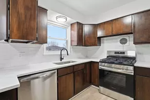 686 French Dr, Columbus, OH 43228 - Photo 15