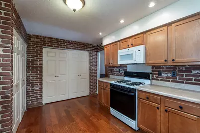 558 Damon Drive, Washington Court House, OH 43160 - Photo 11