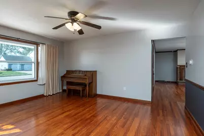 558 Damon Drive, Washington Court House, OH 43160 - Photo 5