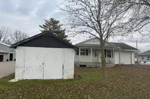 10936 6th St, Clarksburg, OH 43115 - Photo 13