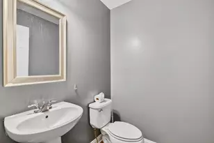 2655 Aeden Dr, Columbus, OH 43219 - Photo 13