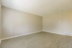 6560 Benjamin Dr, Reynoldsburg, OH 43068 - Photo 11