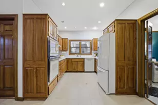 3441 Sunset Dr, Upper Arlington, OH 43221 - Photo 11