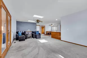 701 Hunters Run, Gahanna, OH 43230 - Photo 21