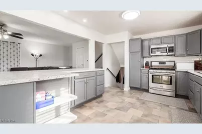 350 Walker Drive, Zanesville, OH 43701 - Photo 13