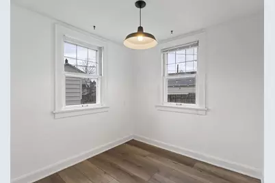 3040 Crescent Drive, Columbus, OH 43204 - Photo 9