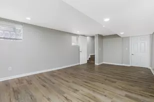 412 E Oakland Ave, Columbus, OH 43202 - Photo 27