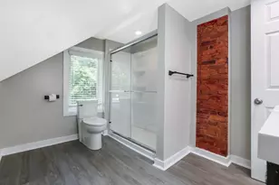 412 E Oakland Ave, Columbus, OH 43202 - Photo 21