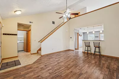 2747 Proclamation Way, Columbus, OH 43207 - Photo 5