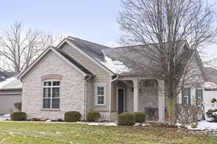 7055 Falls View Cir, Delaware, OH 43015 - Photo 3