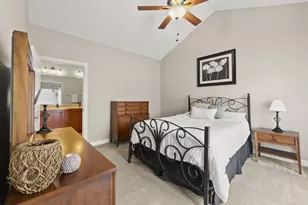 7055 Falls View Cir, Delaware, OH 43015 - Photo 15