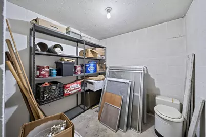 704 Ashley Drive, Chillicothe, OH 45601 - Photo 47