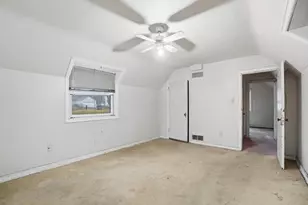 1089 Wellington Blvd, Columbus, OH 43219 - Photo 17