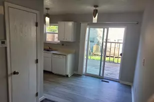 872 Upholland Ln, Worthington, OH 43085 - Photo 7