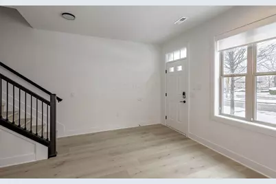 93 W Town Street #93WT, Columbus, OH 43215 - Photo 5