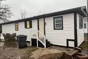 3137 Westerville Rd, Columbus, OH 43224 - Photo 1