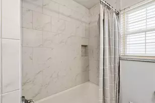 2411 Lytham Rd, Upper Arlington, OH 43220 - Photo 31